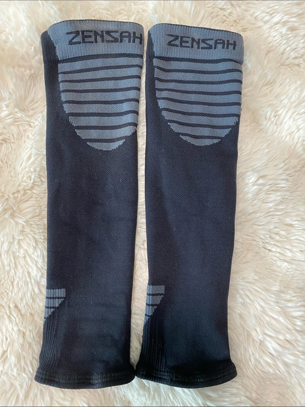 Zensah compression calf sleeves M